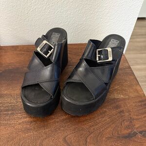 BONGO Black Buckle Platform Sandals